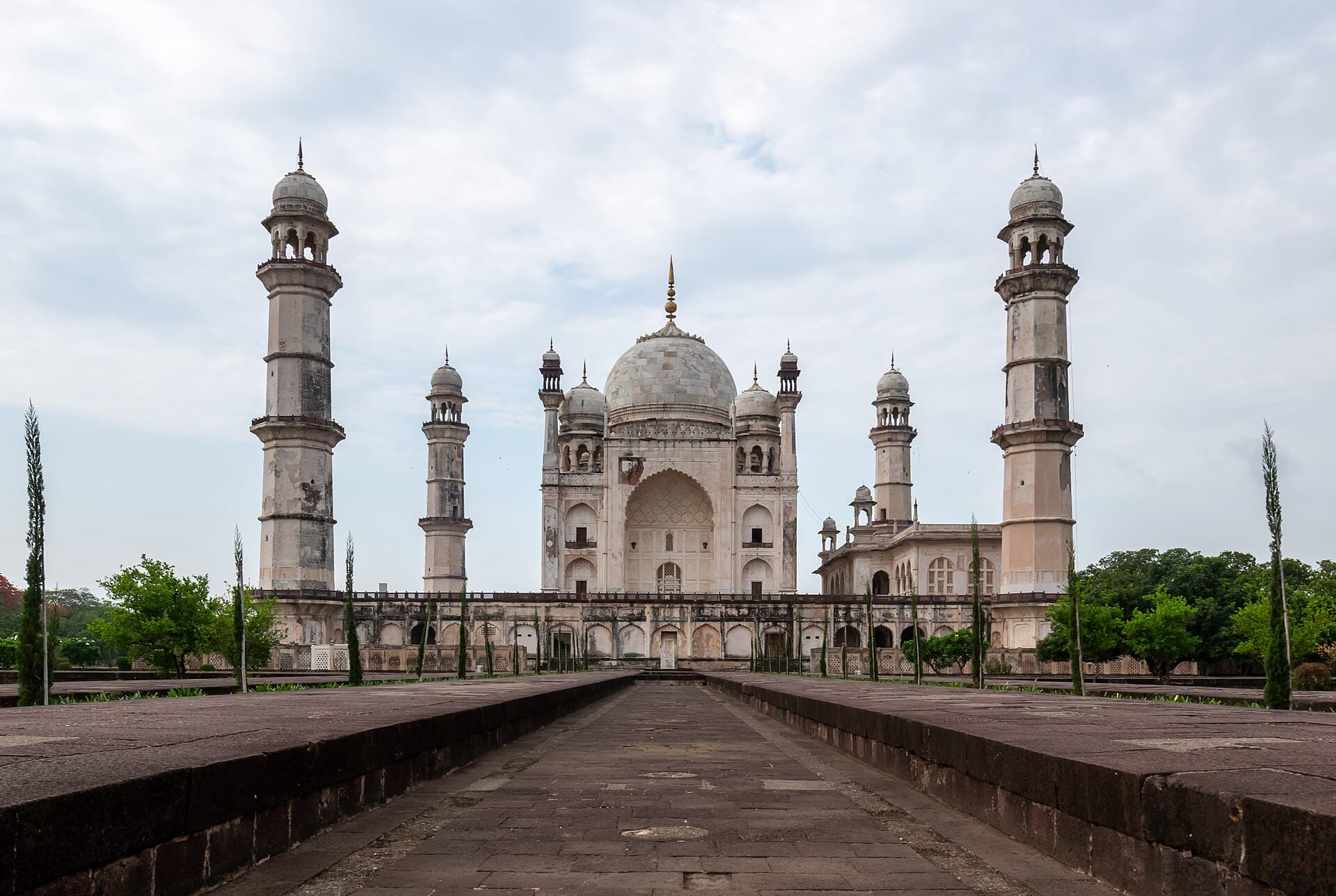 Aurangabad (Chhatrapati Sambhajinagar)